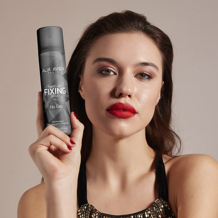 اسپری فیکس کننده آرایش آلیکس آروین